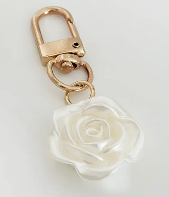 Pearl & White Rose Keyring